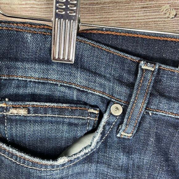 Joe's Jeans Wide Cuff Capri Jeans - Picture 5 of 8